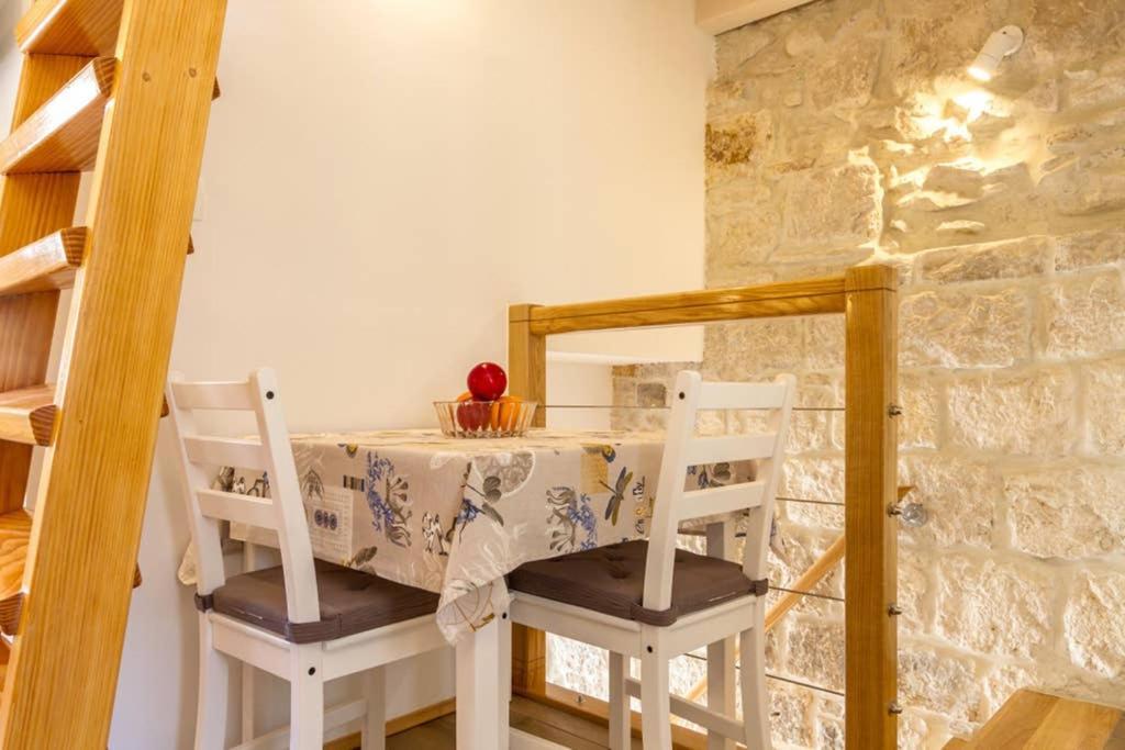 Romantic Apartment In Center Σπλιτ Εξωτερικό φωτογραφία